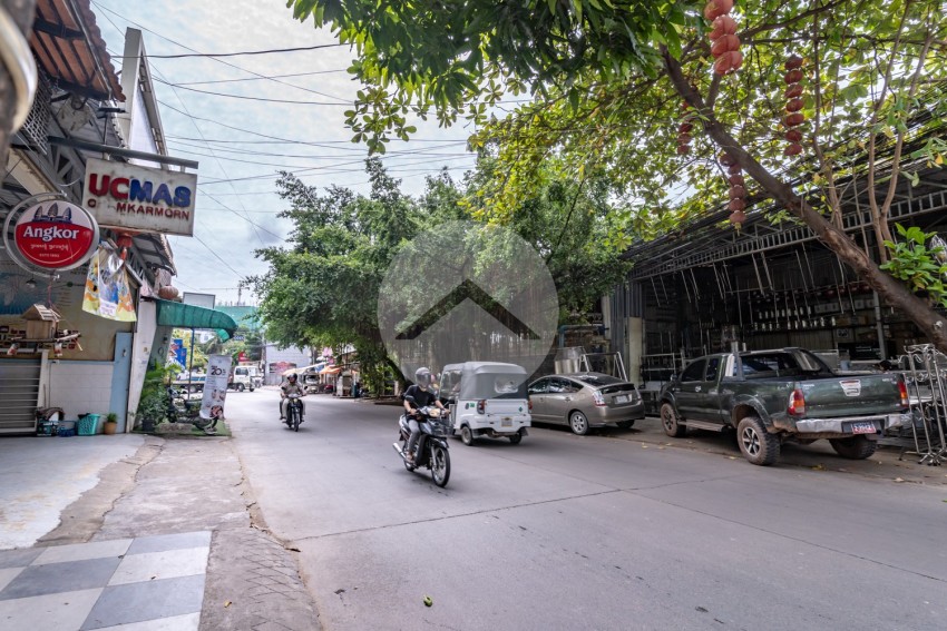 948 sqm Land For Sale - Phsar Daeum Thkov, Phnom Penh