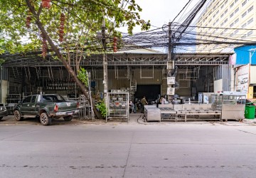 948 sqm Land For Sale - Phsar Daeum Thkov, Phnom Penh thumbnail