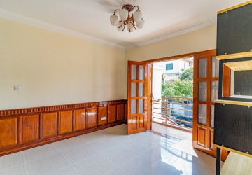 3 Bedroom Villa For Rent - Bassac Garden City, Tonle Bassac, Phnom Penh thumbnail