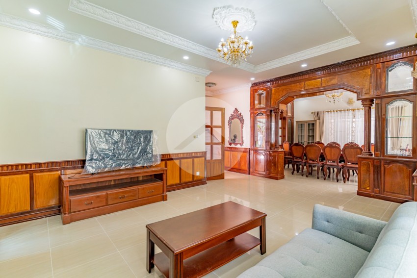 3 Bedroom Villa For Rent - Bassac Garden City, Tonle Bassac, Phnom Penh