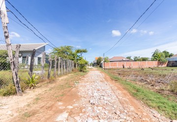 1,078 Sqm Residential Land For Sale - Chreav, Siem Reap thumbnail