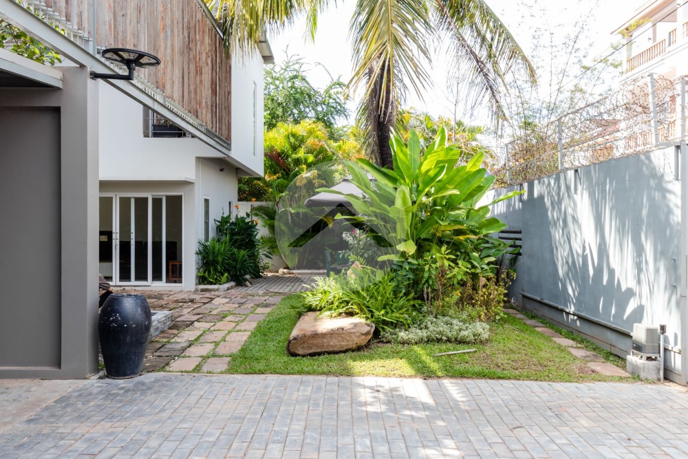 3 Bedroom Villa For Sale - Svay Dangkum, Siem Reap - Image 32