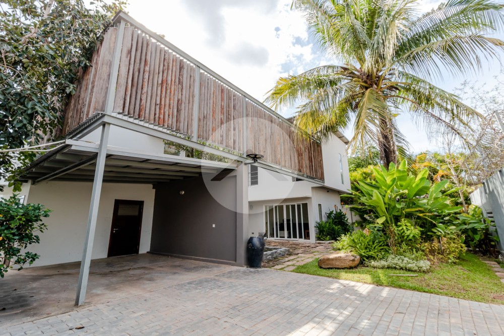 3 Bedroom Villa For Sale - Svay Dangkum, Siem Reap - Image 2