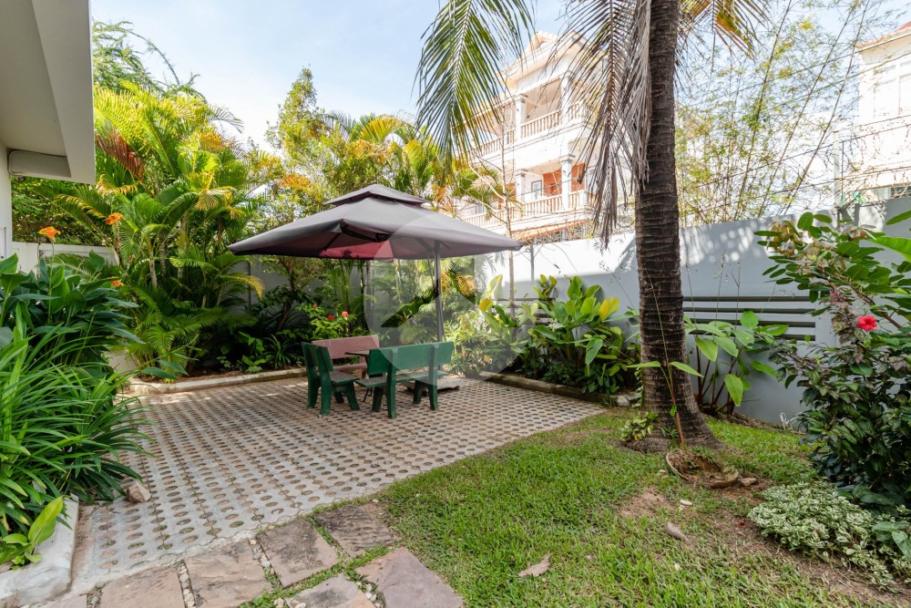 3 Bedroom Villa For Sale - Svay Dangkum, Siem Reap - Image 33