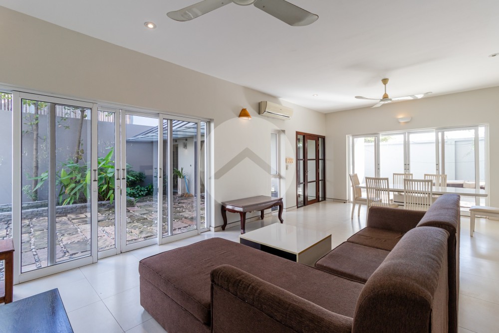 3 Bedroom Villa For Sale - Svay Dangkum, Siem Reap - Image 4
