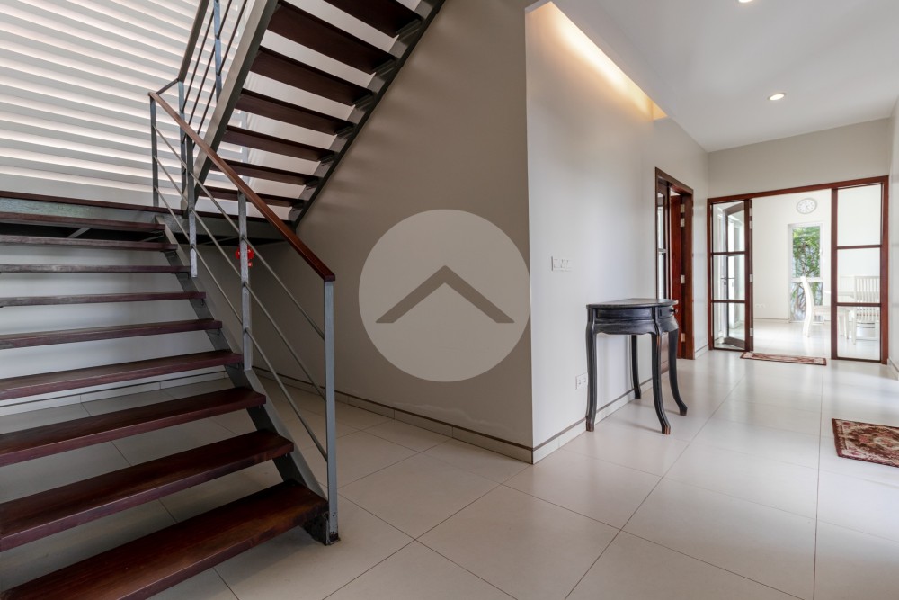 3 Bedroom Villa For Sale - Svay Dangkum, Siem Reap - Image 11