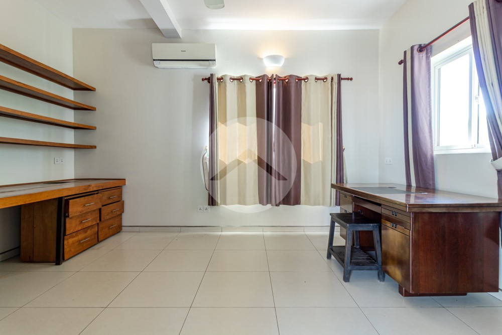 3 Bedroom Villa For Sale - Svay Dangkum, Siem Reap - Image 16