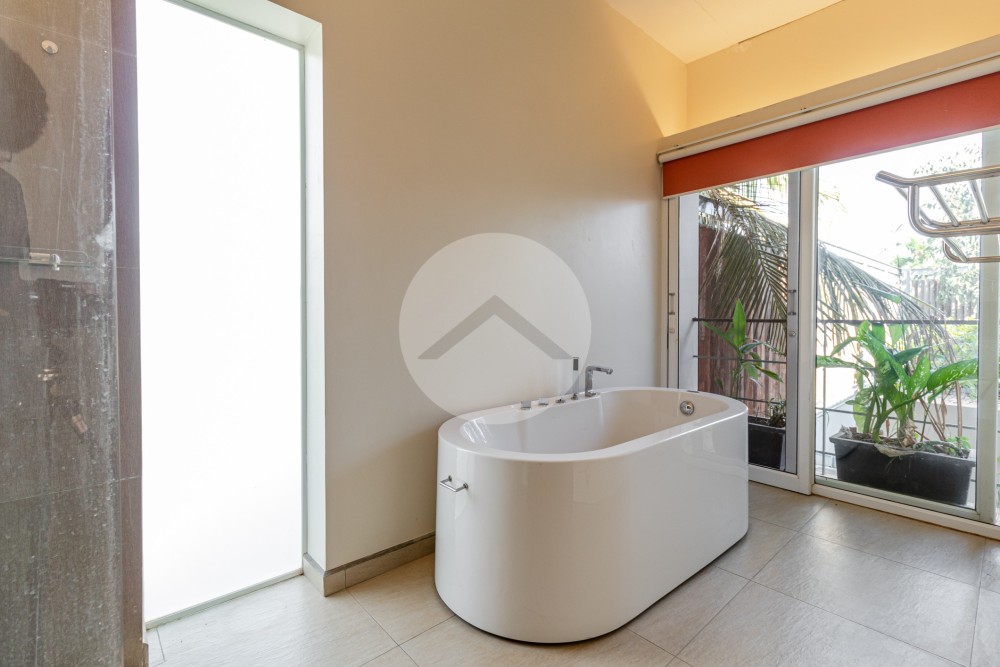 3 Bedroom Villa For Sale - Svay Dangkum, Siem Reap - Image 23