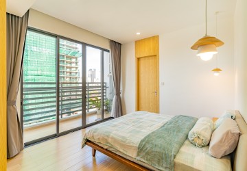 2 Bedroom Condo For Rent - CityPark, Bkk1, Phnom Penh thumbnail