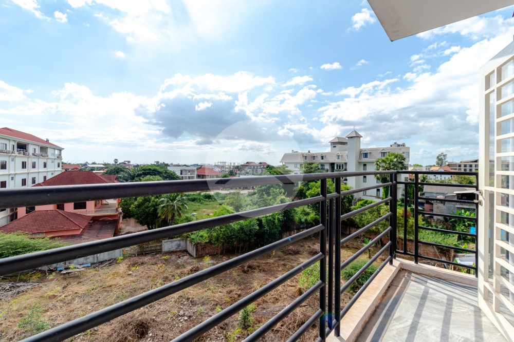8 Unit Apartment Building For Sale - Svay Dangkum, Siem Reap - Image 12