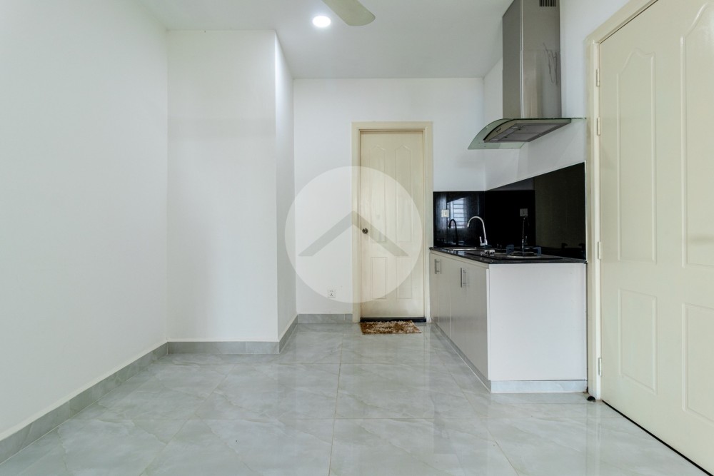 8 Unit Apartment Building For Sale - Svay Dangkum, Siem Reap - Image 14