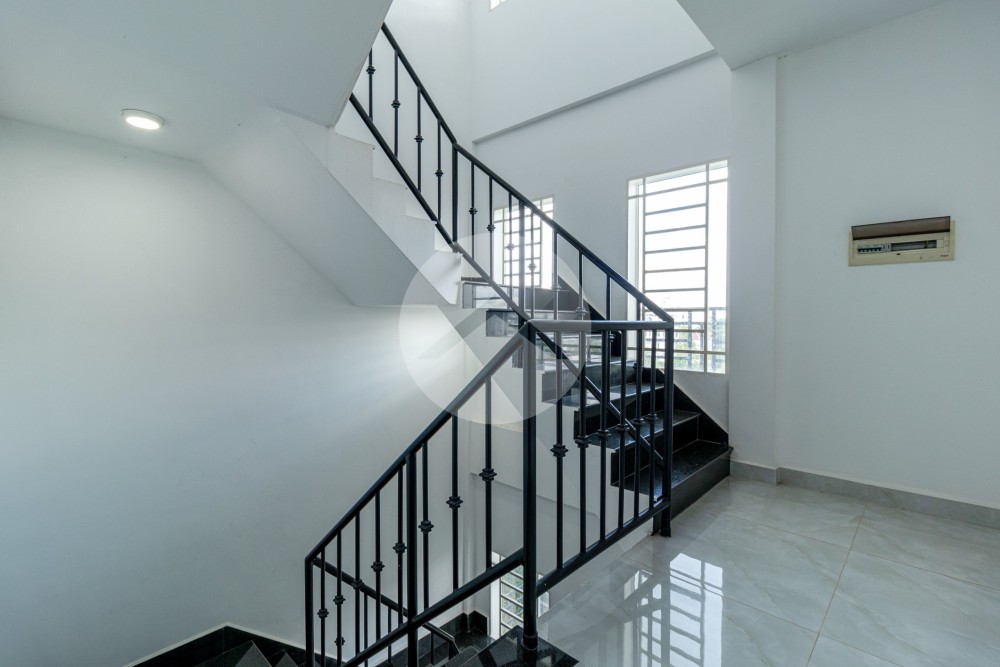 8 Unit Apartment Building For Sale - Svay Dangkum, Siem Reap - Image 22