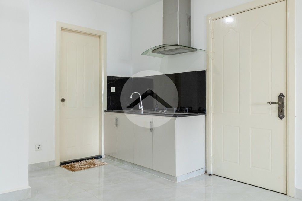 8 Unit Apartment Building For Sale - Svay Dangkum, Siem Reap - Image 16