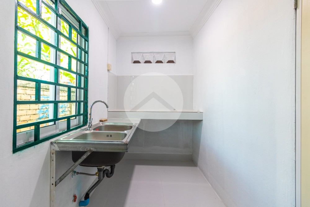 2 Bedroom House For Rent in Svay Dangkum, Siem Reap - Image 11