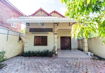 2 Bedroom House For Sale - Sala Kamreuk, Siem Reap thumbnail