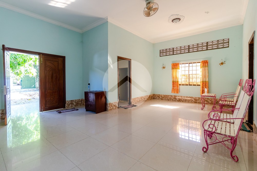 2 Bedroom House For Sale - Sala Kamreuk, Siem Reap - Image 3