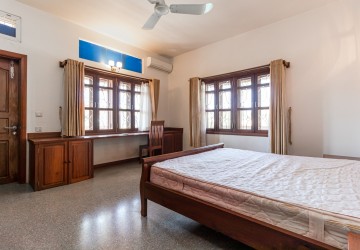 1 Bedroom Apartment For Rent - Sala Kamreuk, Siem Reap thumbnail