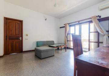 1 Bedroom Apartment For Rent - Sala Kamreuk, Siem Reap thumbnail