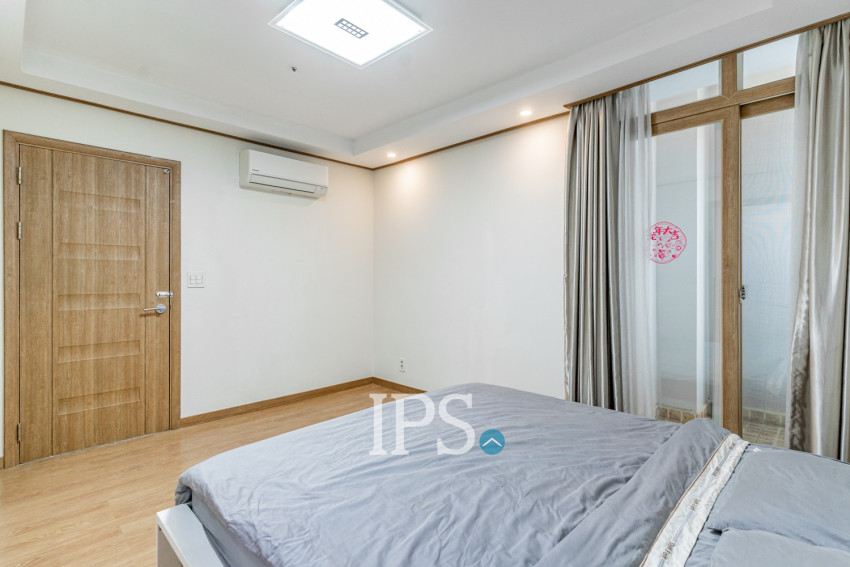 ខុនដូ 1 បន្ទប់គេងសម្រាប់ជួល - De Castle Royal, BKK1, ភ្នំពេញ