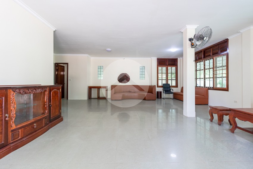 4 Bedroom Villa For Rent - Slor Kram, Siem Reap