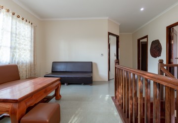 4 Bedroom Villa For Rent - Slor Kram, Siem Reap thumbnail