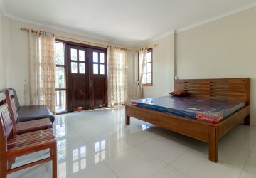 4 Bedroom Villa For Rent - Slor Kram, Siem Reap thumbnail