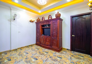 3 Bedroom House For Sale - Svay Dangkum, Siem Reap thumbnail