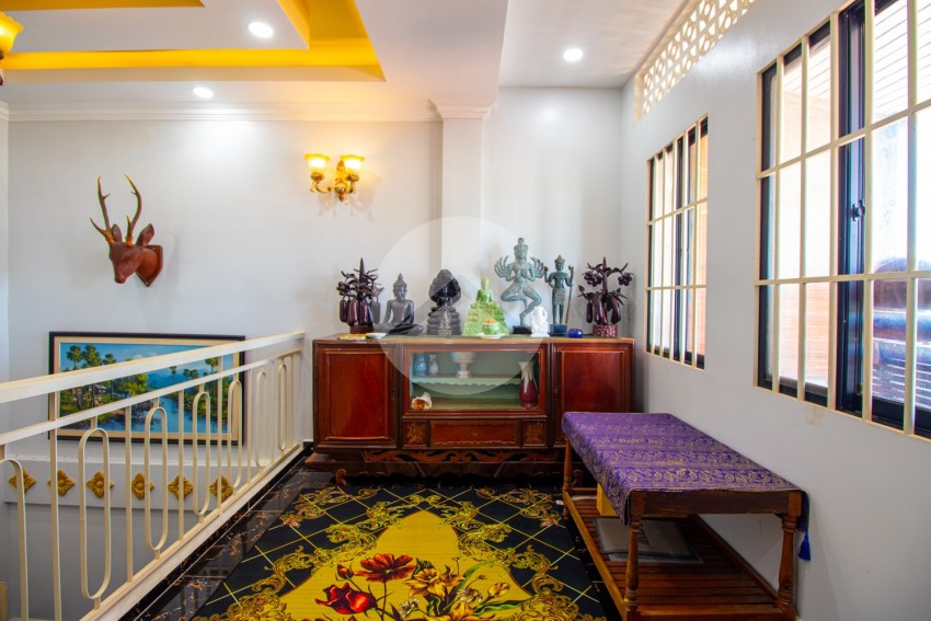 3 Bedroom House For Rent - National Road 6, Svay Dangkum, Siem Reap