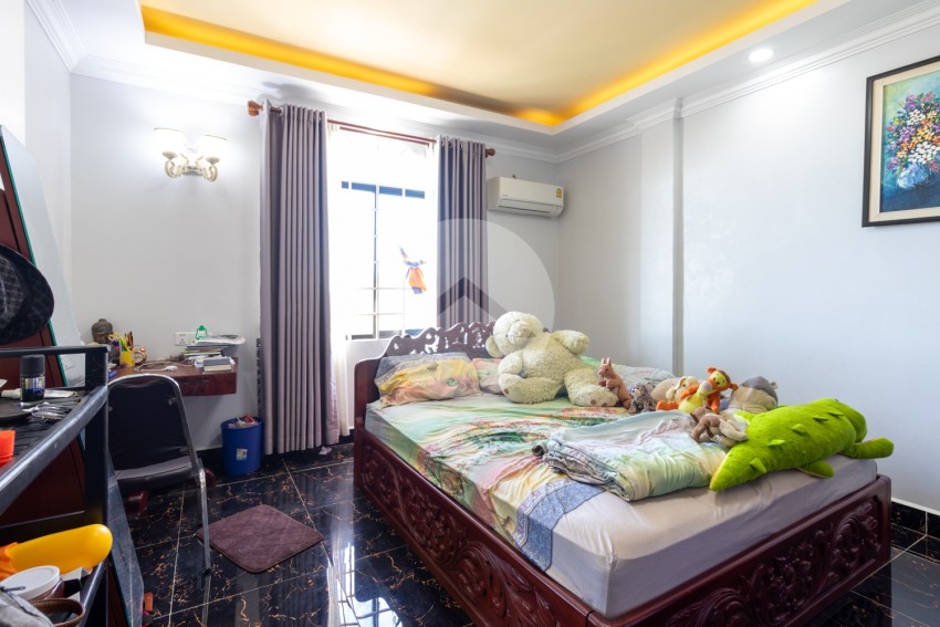 3 Bedroom House For Rent - National Road 6, Svay Dangkum, Siem Reap