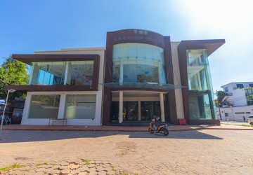 800 Sqm Commercial Building For Rent - Sala Kamreuk, Siem Reap thumbnail