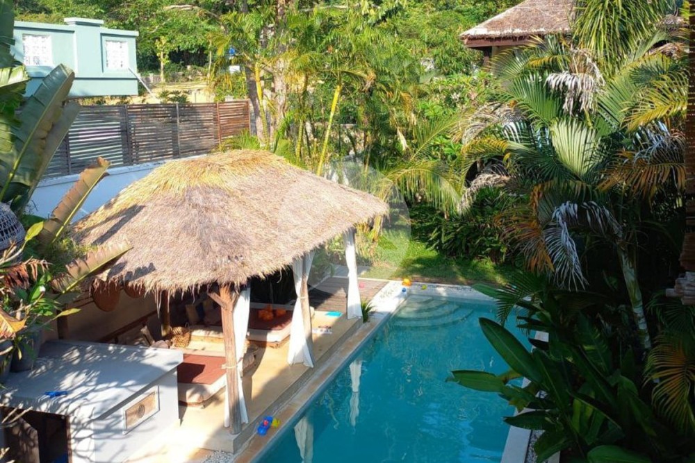 970 Sqm Land  With 2 Villas And A Bangalow For Sale - Prey Thum, Kep