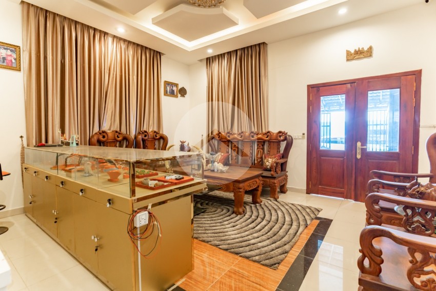 4 Bedroom Twin Villa  For Rent - Chrang Chamres 1,  Phnom Penh