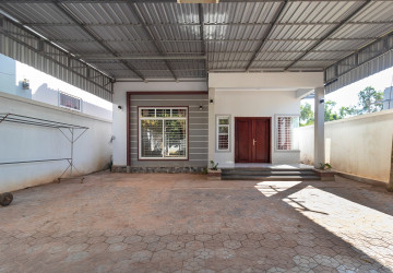2 Bedroom House For Rent - Chreav, Siem Reap thumbnail