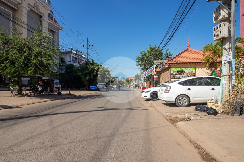 76 Sqm Retail Space For Rent - Svay Dangkum, Siem Reap