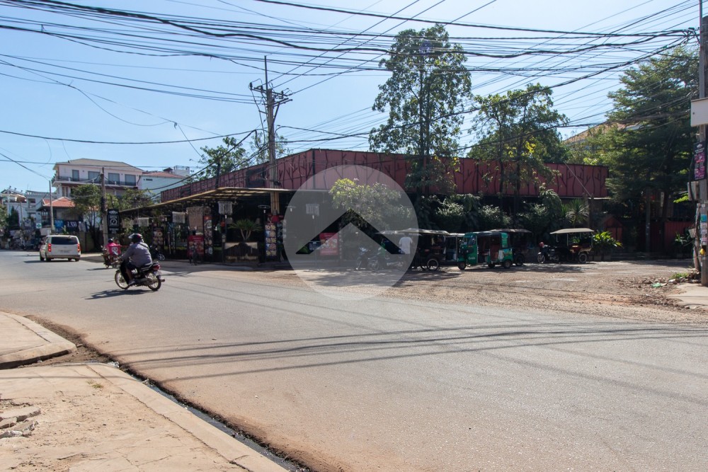 76 Sqm Retail Space For Rent - Svay Dangkum, Siem Reap - Image 12