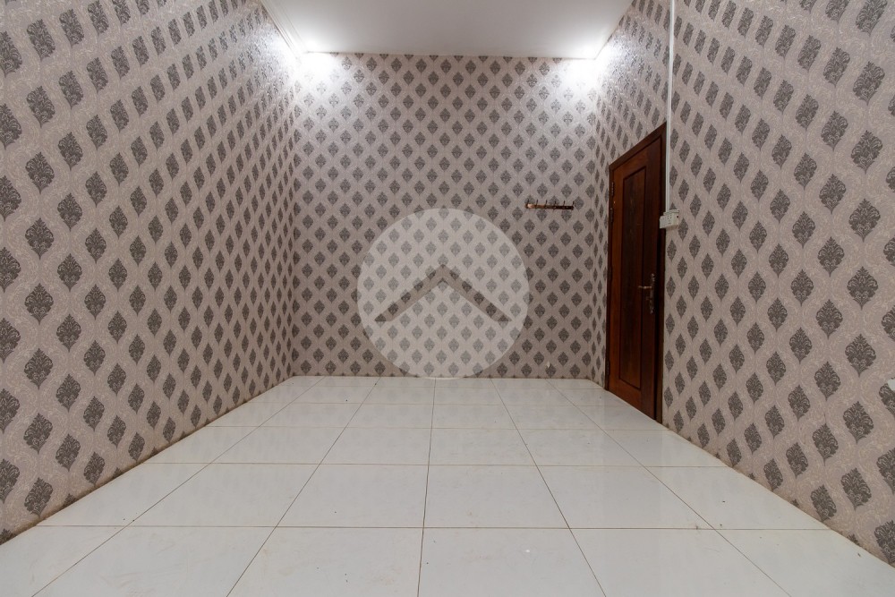 76 Sqm Retail Space For Rent - Svay Dangkum, Siem Reap - Image 5