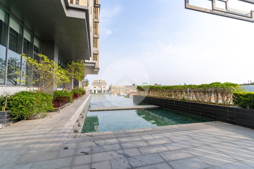 18th Floor 2 Bedroom Condo For Sale - Casa Meridian, Tonle Bassac, Phnom Penh