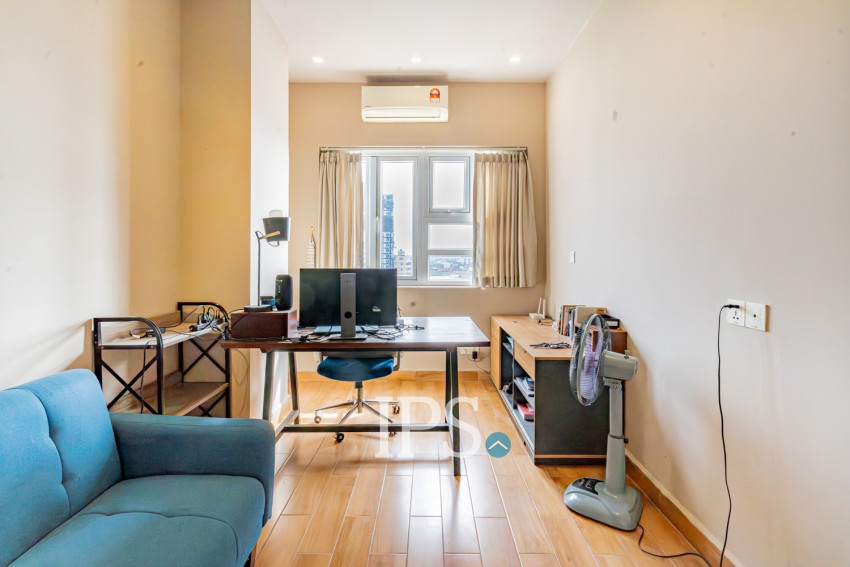 7th Floor 2 Bedroom Condo For Sale - PS Crystal, Beoung Tumpun, Phnom Penh