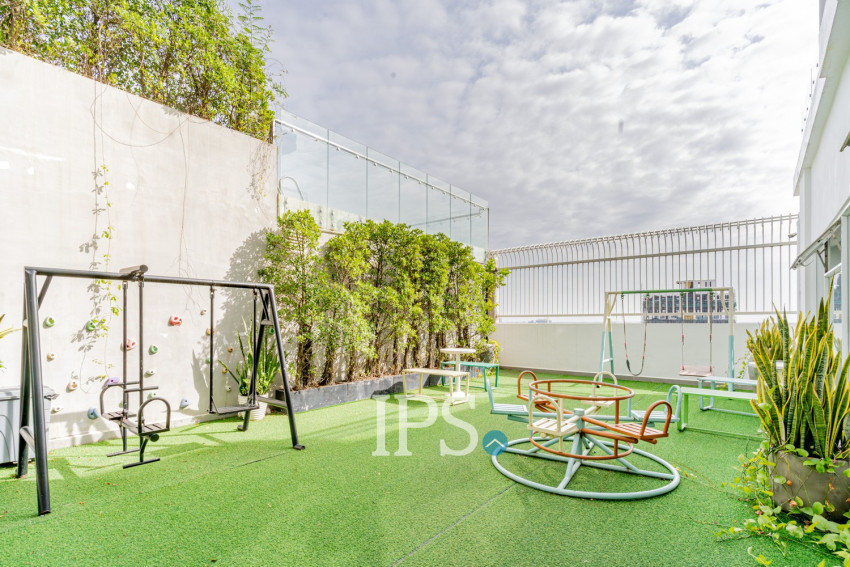 7th Floor 2 Bedroom Condo For Sale - PS Crystal, Beoung Tumpun, Phnom Penh