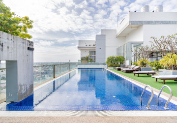 7th Floor 2 Bedroom Condo For Sale - PS Crystal, Beoung Tumpun, Phnom Penh thumbnail