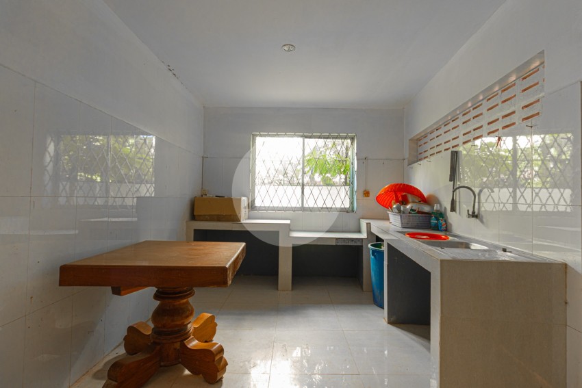 2 Bedroom House For Rent - Svay Dangkum, Siem Reap