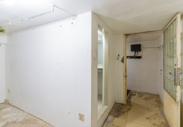 64 Sqm Retail Space For Rent - BKK1, Phnom Penh thumbnail