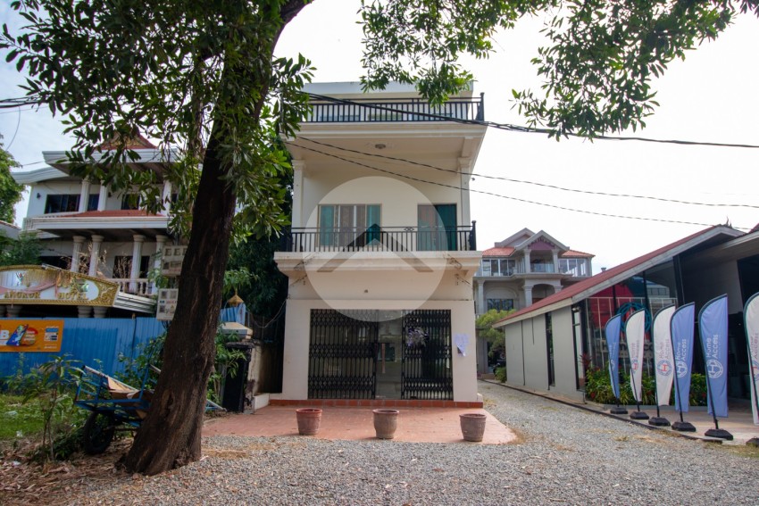 5 Bedroom Shophouse For Rent - Slor Kram, Siem Reap