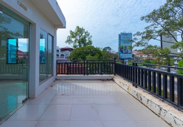 5 Bedroom Shophouse For Rent - Slor Kram, Siem Reap thumbnail