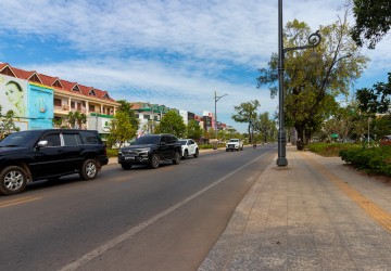 5 Bedroom Shophouse For Rent - Slor Kram, Siem Reap thumbnail