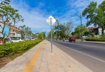 5 Bedroom Shophouse For Rent - Slor Kram, Siem Reap thumbnail