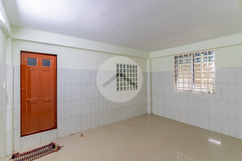 3 Bedroom Shophouse For Rent - Phsar Daeum Thkov, Phnom Penh