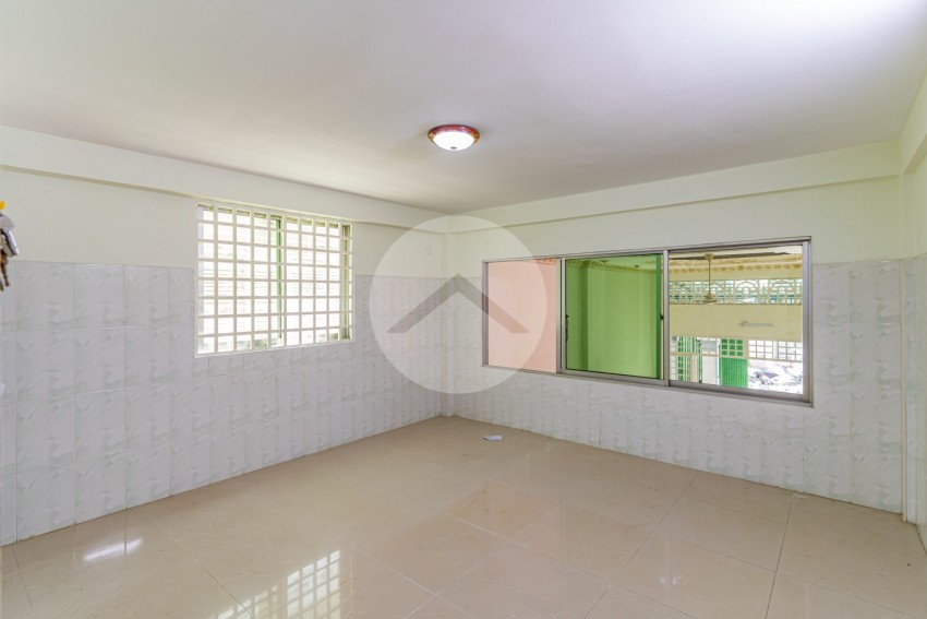 3 Bedroom Shophouse For Rent - Phsar Daeum Thkov, Phnom Penh