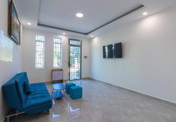 3 Bedroom Flat For Rent - Slor Kram, Siem Reap thumbnail