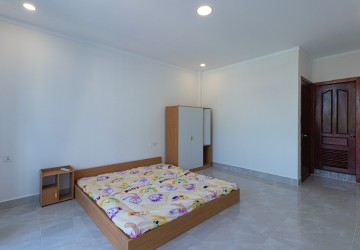 3 Bedroom Flat For Rent - Slor Kram, Siem Reap thumbnail